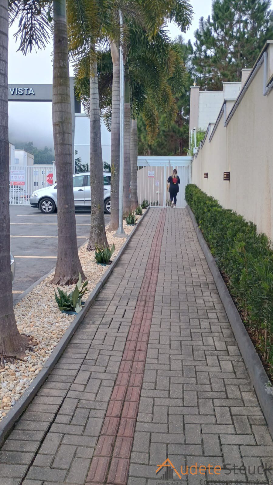 5c9b27cd-f076-4c7a-9e32-efa86808a2f5