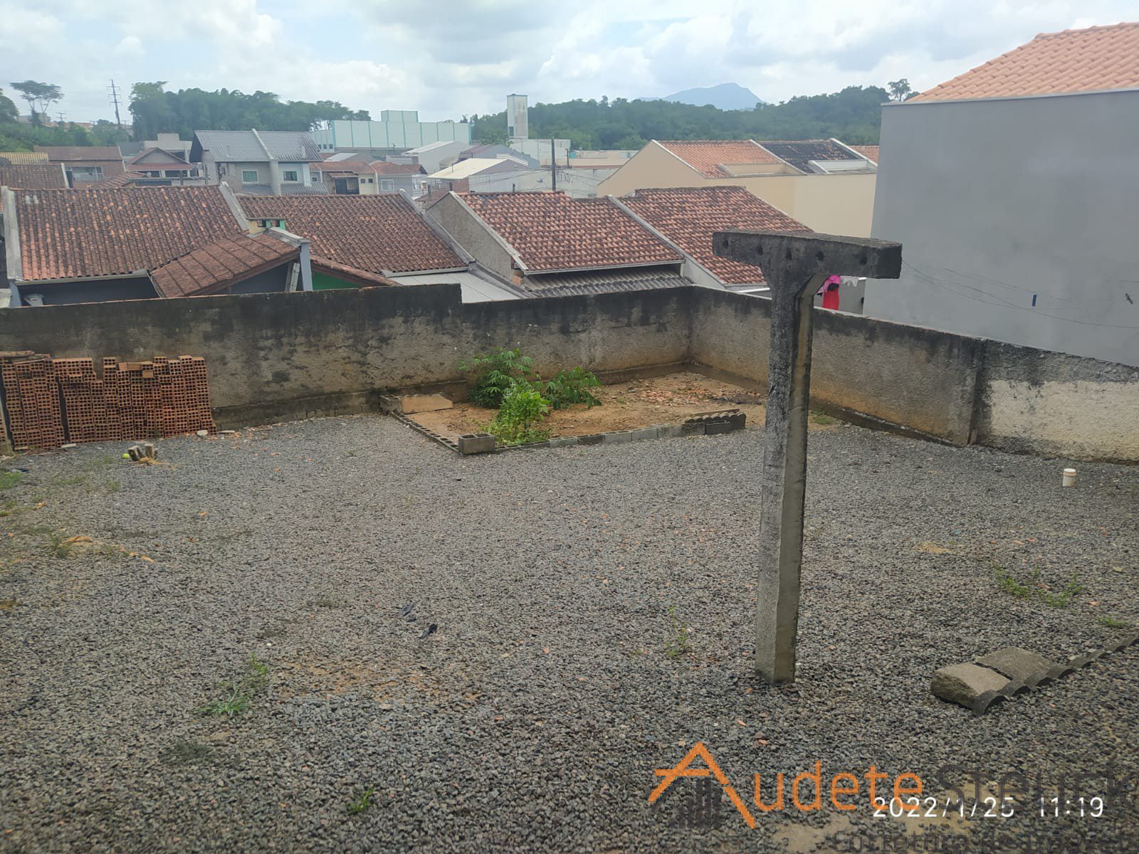 2b9e0697-f371-445a-8176-38a5f4cbffb5