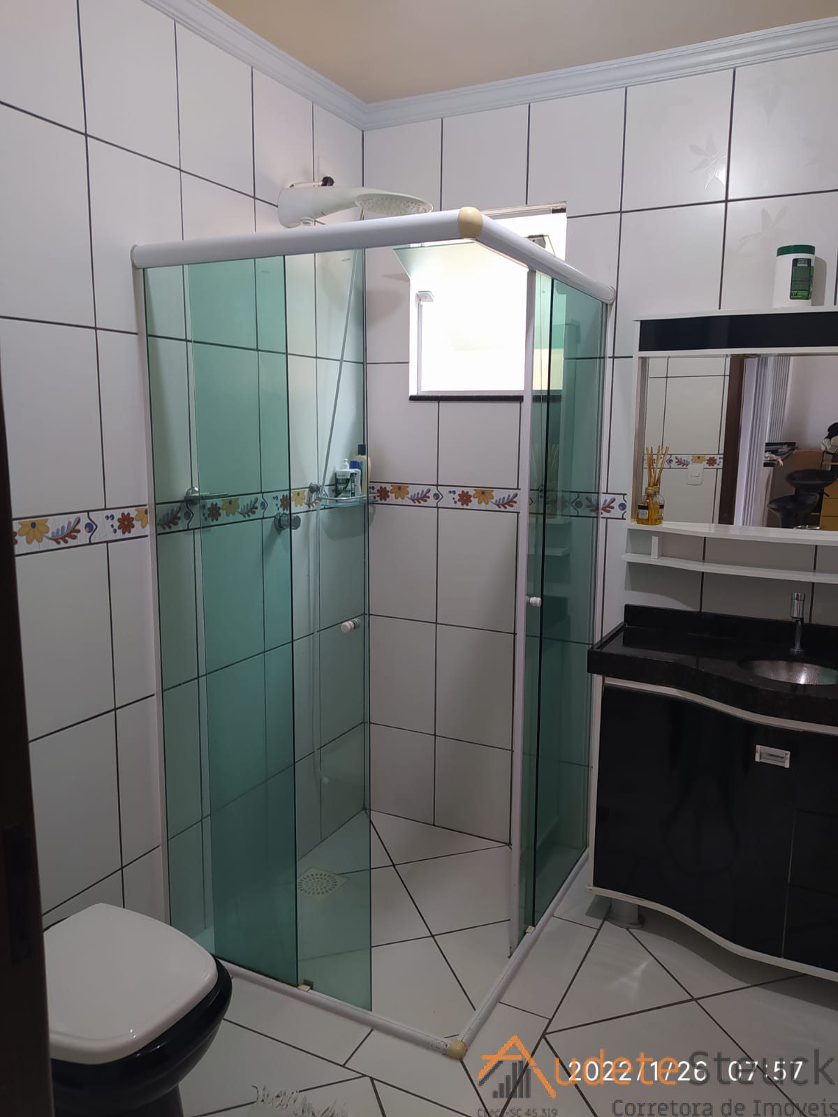 3f230a75-418f-4d8f-993d-6194239c1acc