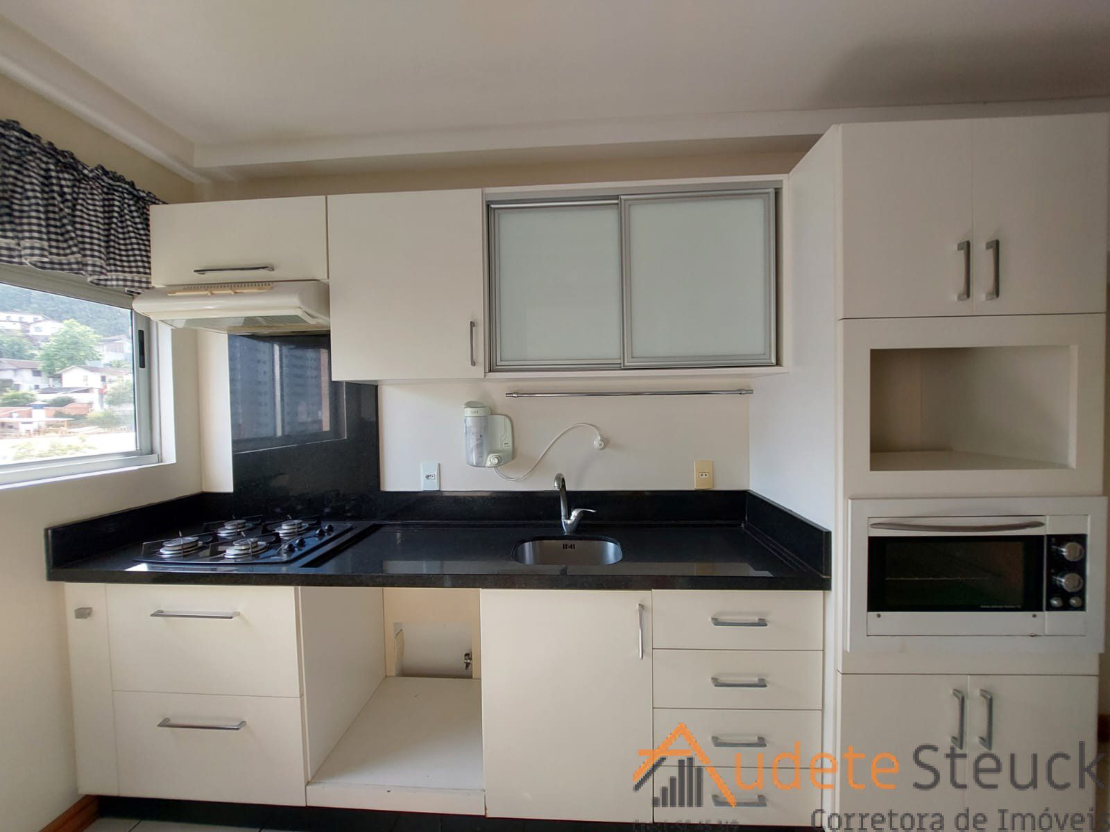 7f6b970e-f072-4761-a4b9-5dd11101d3c7