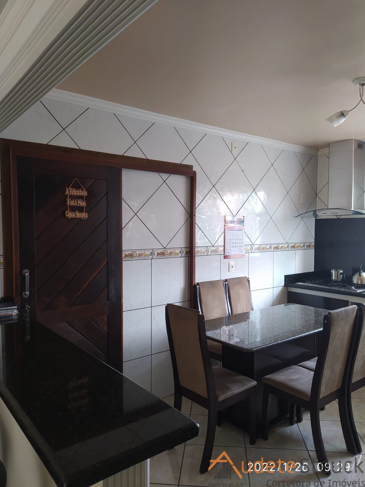 8fa6e95c-b40b-43e1-a950-6c8166ba2813