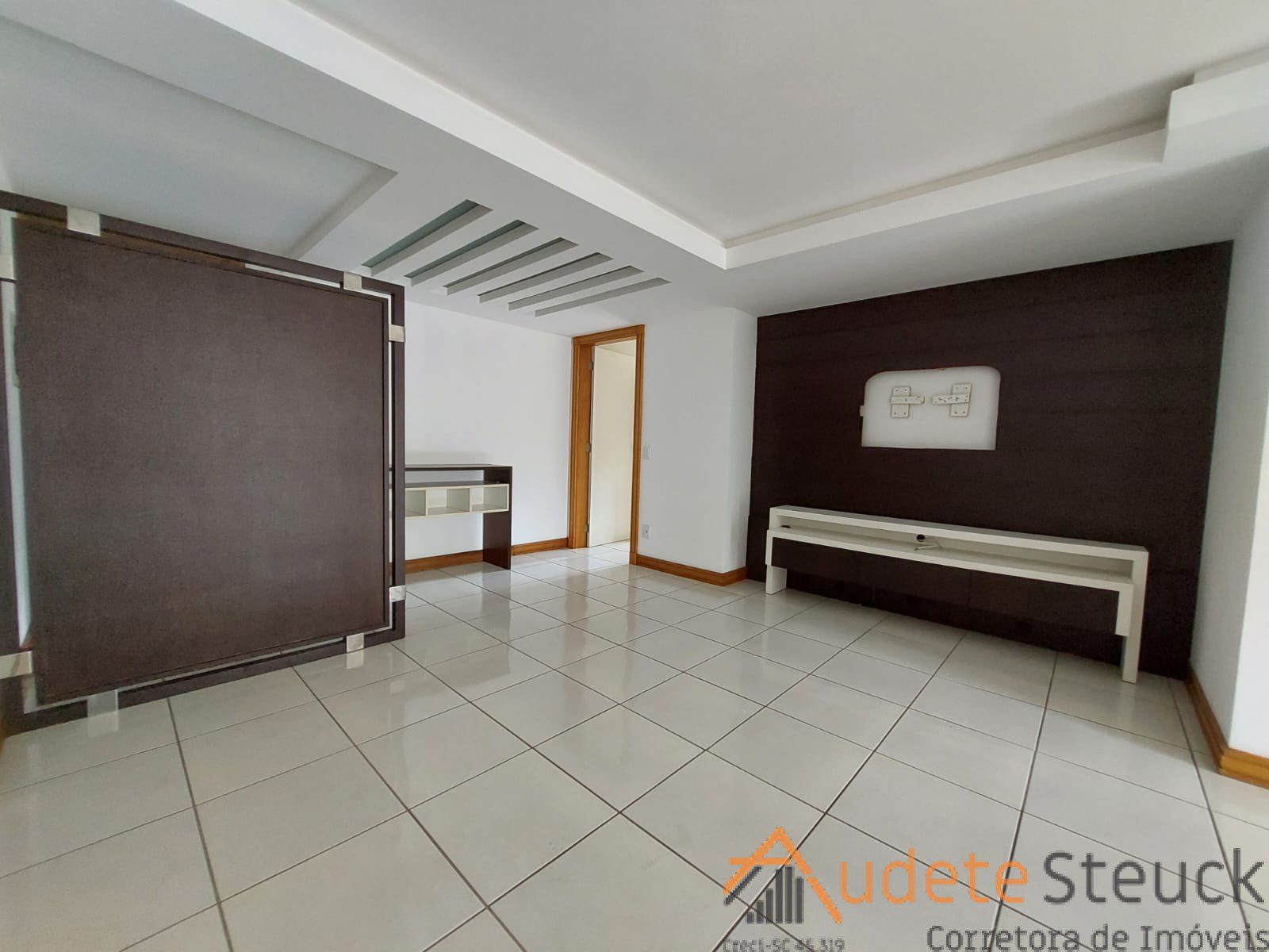 a14597ac-aa26-467d-bef6-1cffda608e5e