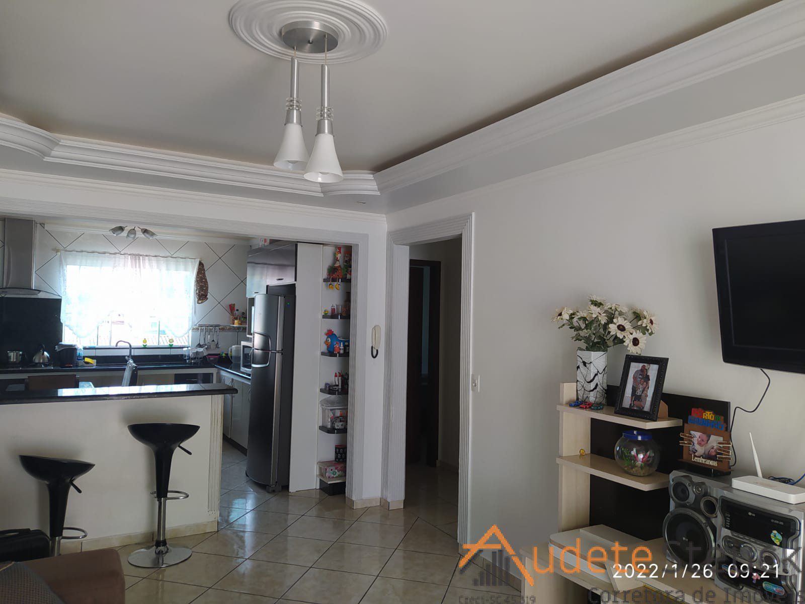 e3de2061-b7e8-4a77-bc19-c8dda569f20f