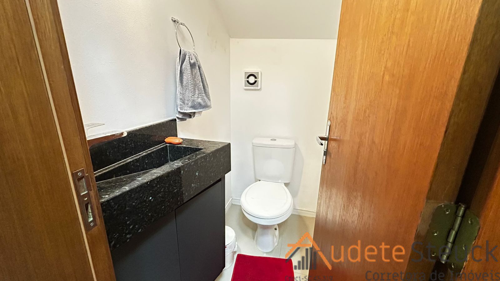 0fe1a110-a83e-4c01-a622-4d0f9cdd435c