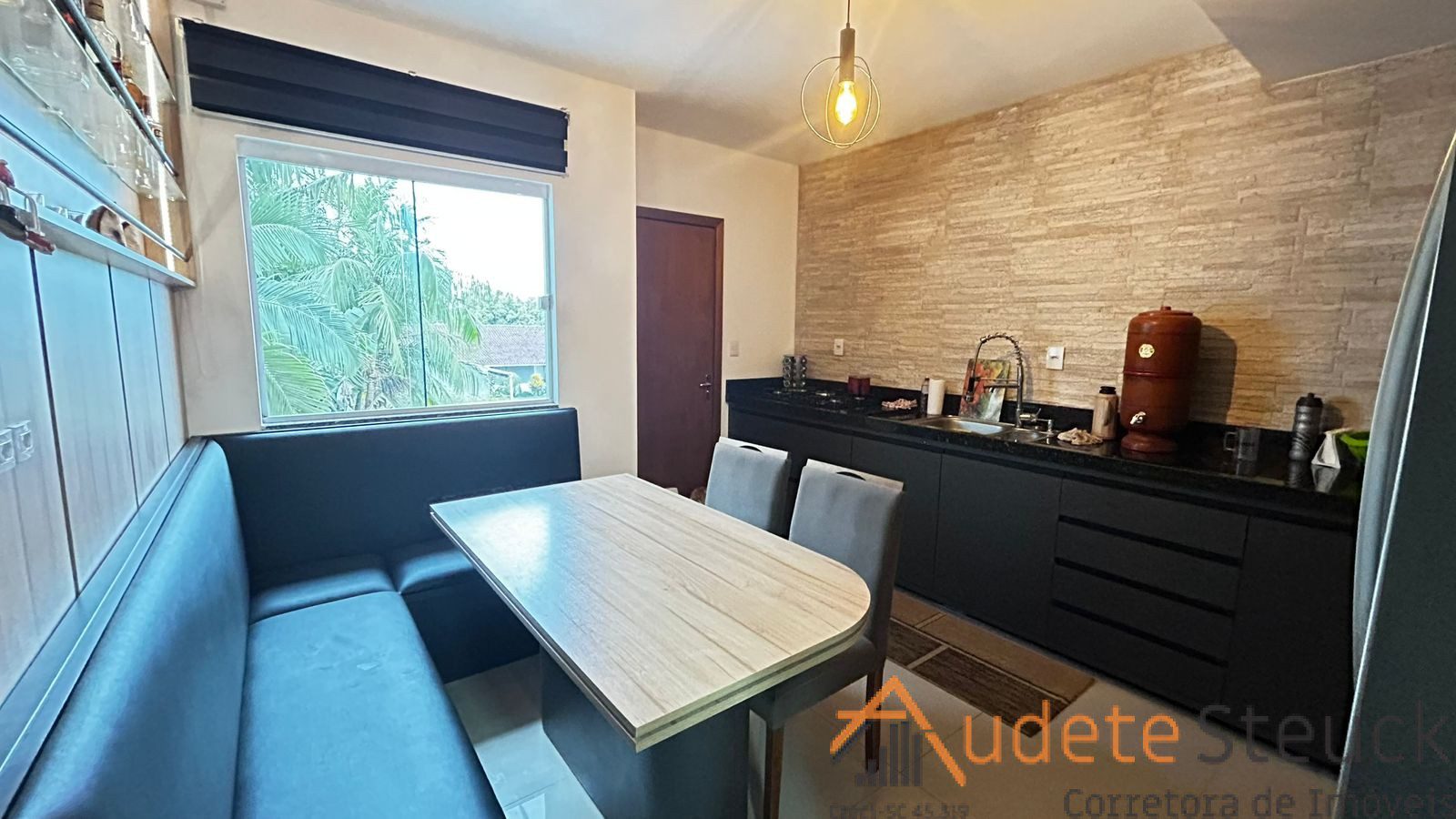 4bac27c4-dc22-469c-9f97-0c841cdd8b98