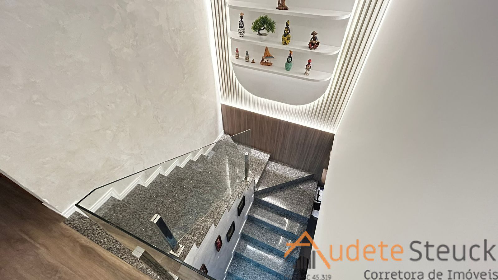 96e7e75b-14f4-40e8-bd36-9ea6435be918