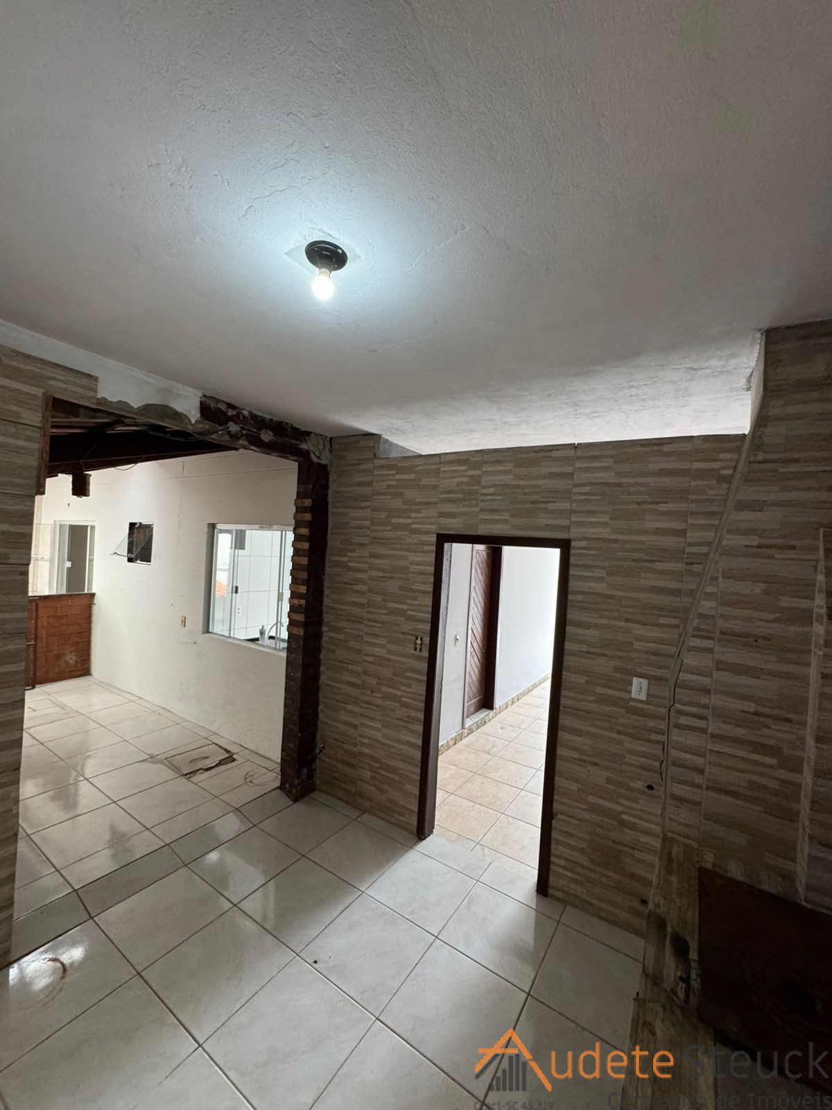 3283c887-9a7d-461f-b2cb-fdb3bbfd101b