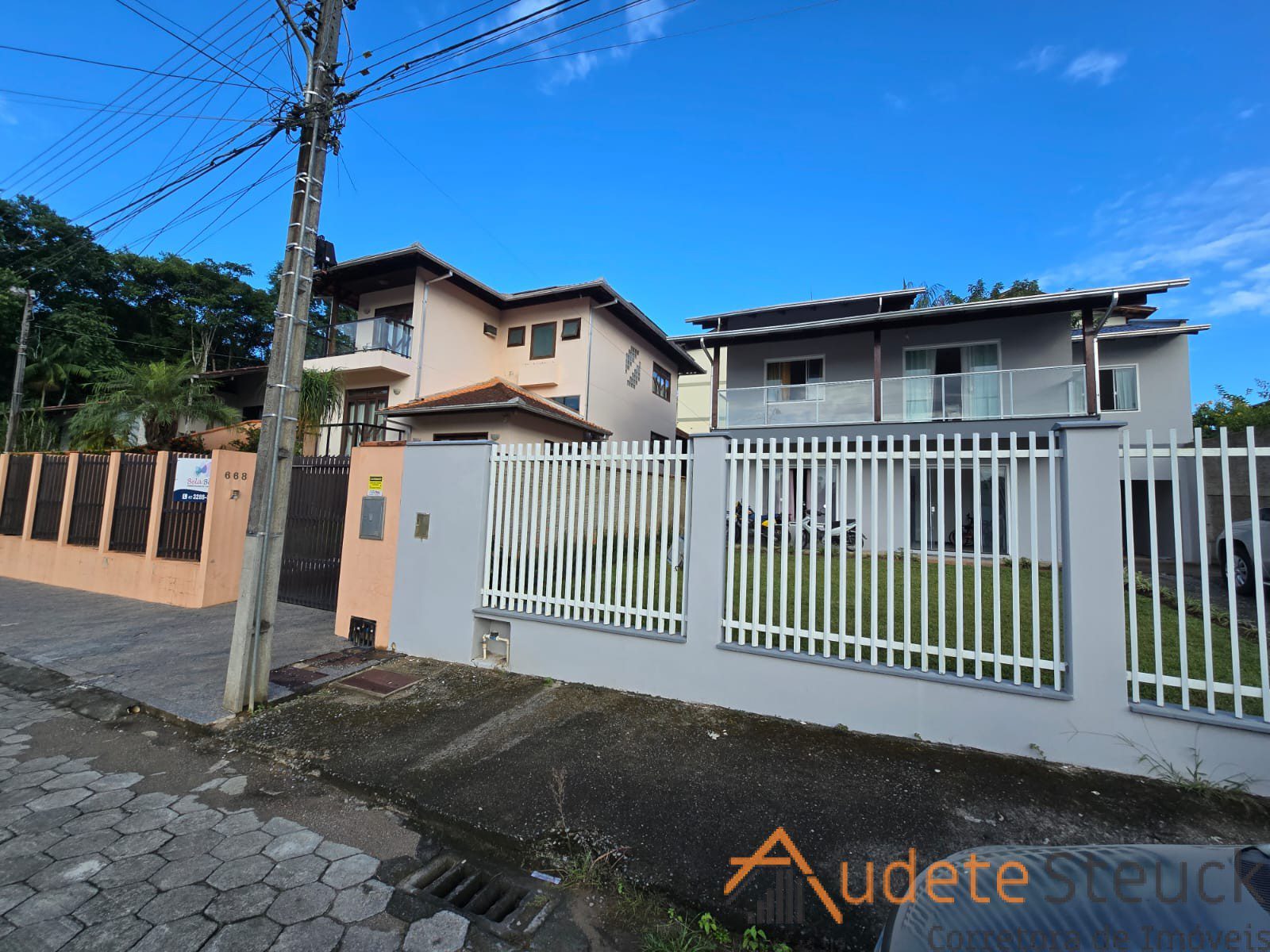 3aaf5501-d8eb-4010-895e-5b1b5a974c0e