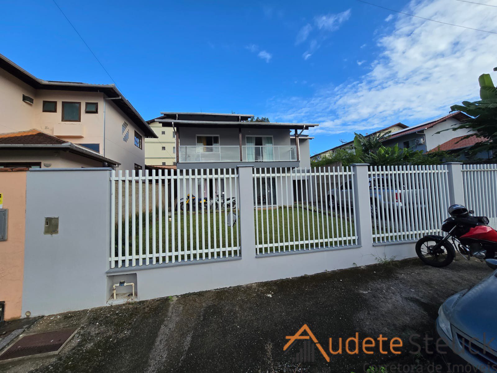 5e26afd3-1cd7-4bce-bd38-dda2fd6c7d82