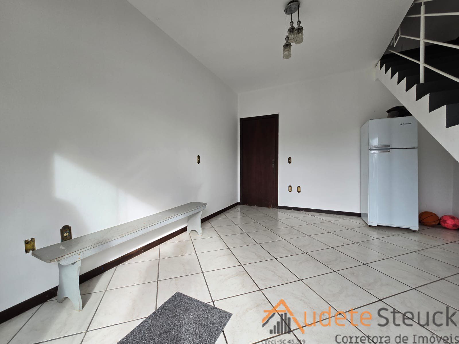 7b2997b9-816a-4079-a90a-0dfd118c6e8b