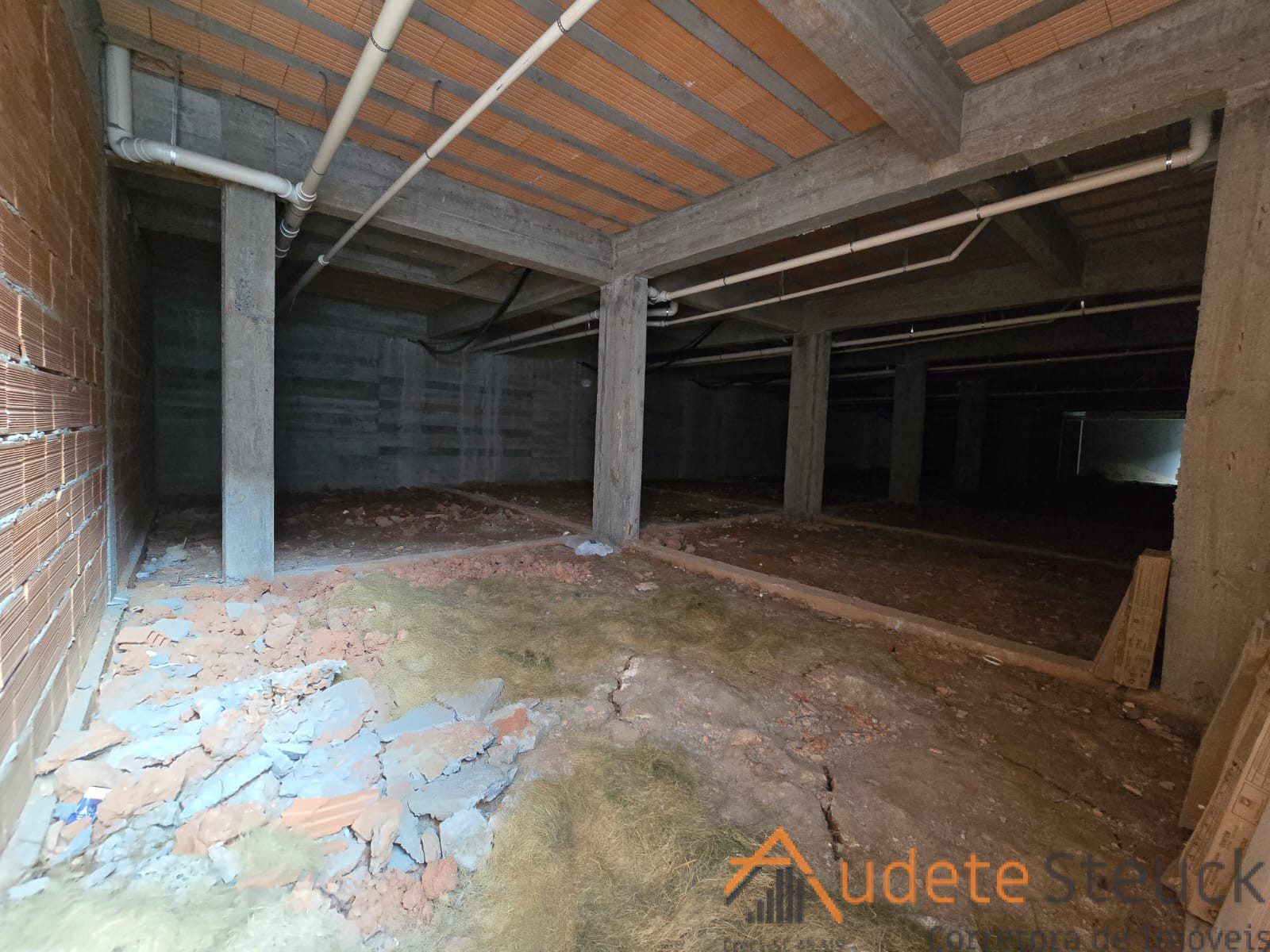 dbe3f336-6ca8-4123-a777-79bc0c7f0bd2