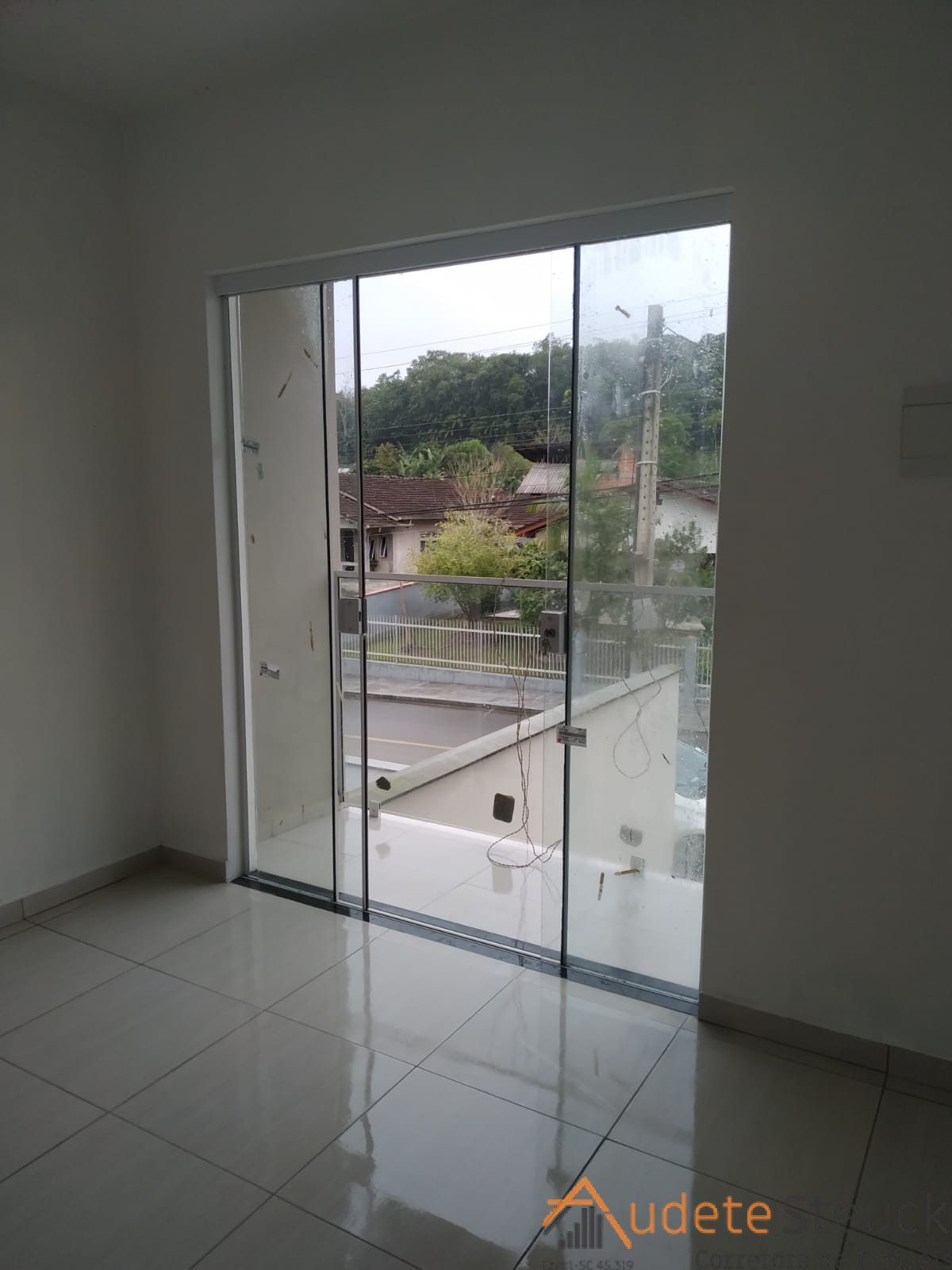 39628411-9f2a-47d9-8aa0-05b7102d48fd