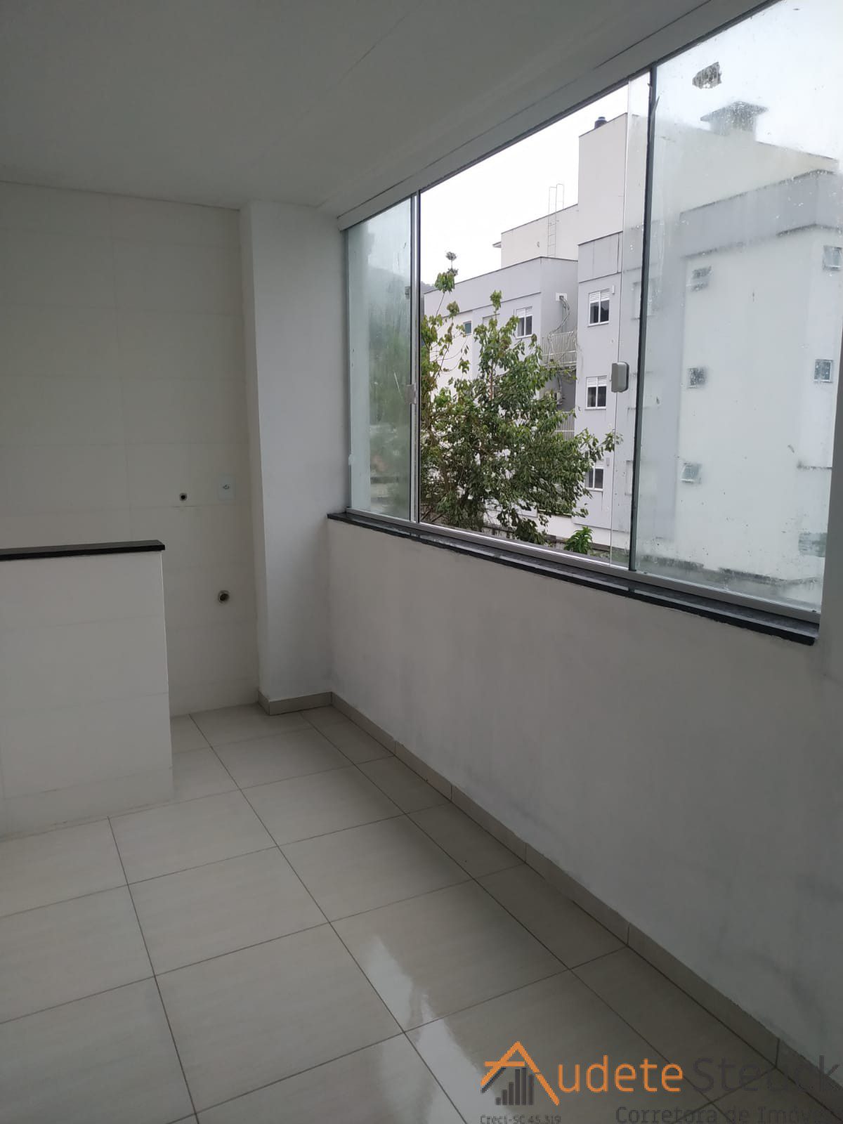 5e31c528-8f93-4b0a-9aa6-cf693d22064e