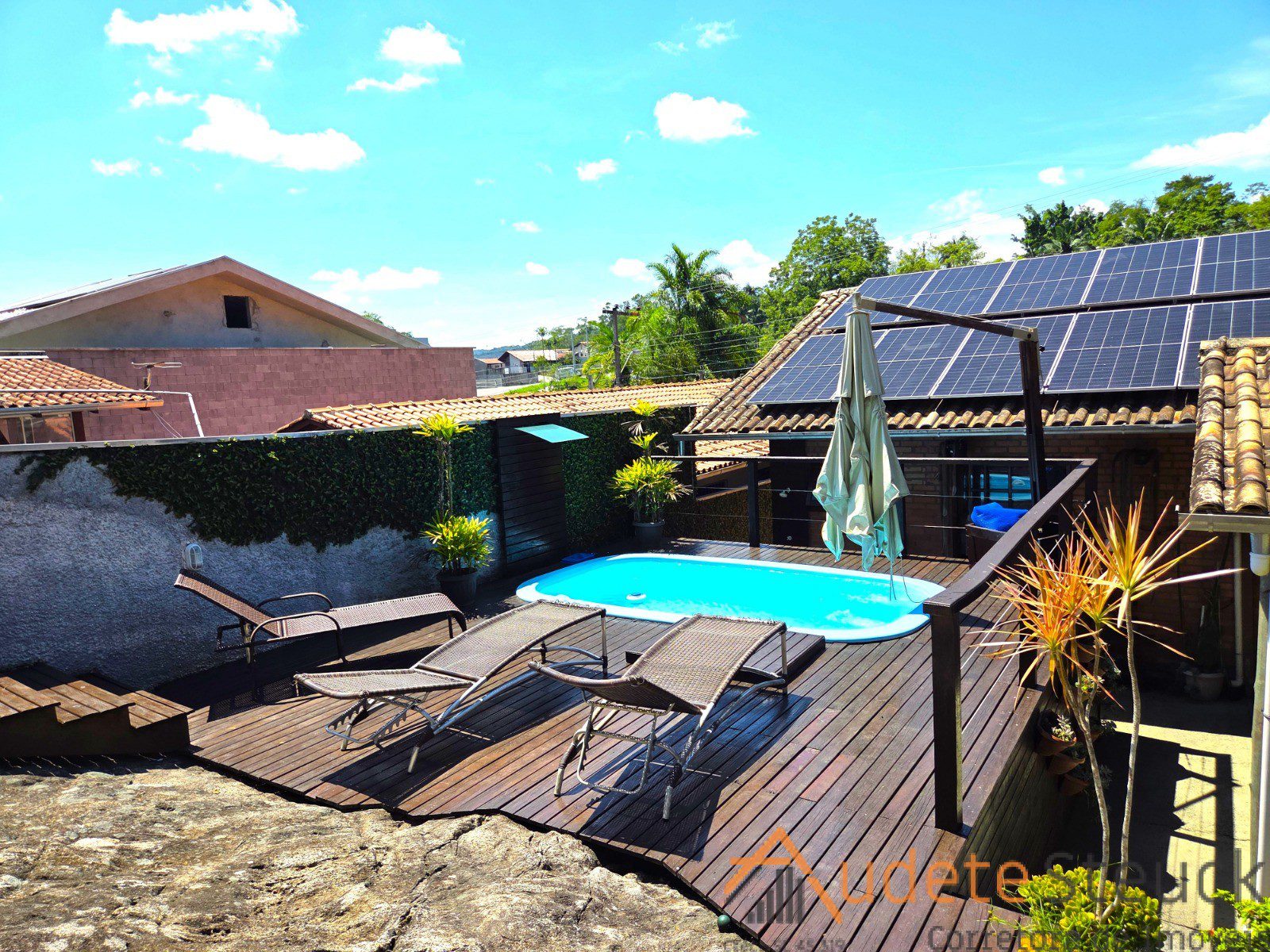 8605c7bb-efa6-4bcd-ac6e-f56f2e3974d0