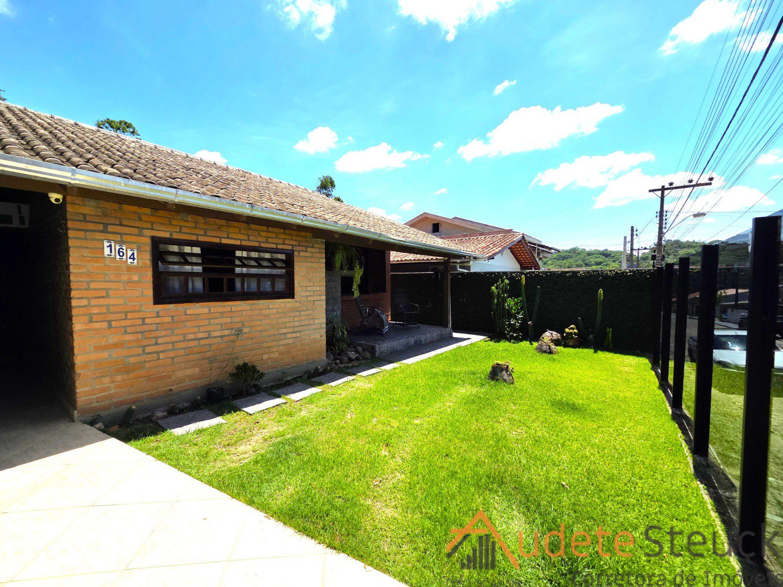 a683ff39-e444-449c-a5e6-8f36bafb8a0c