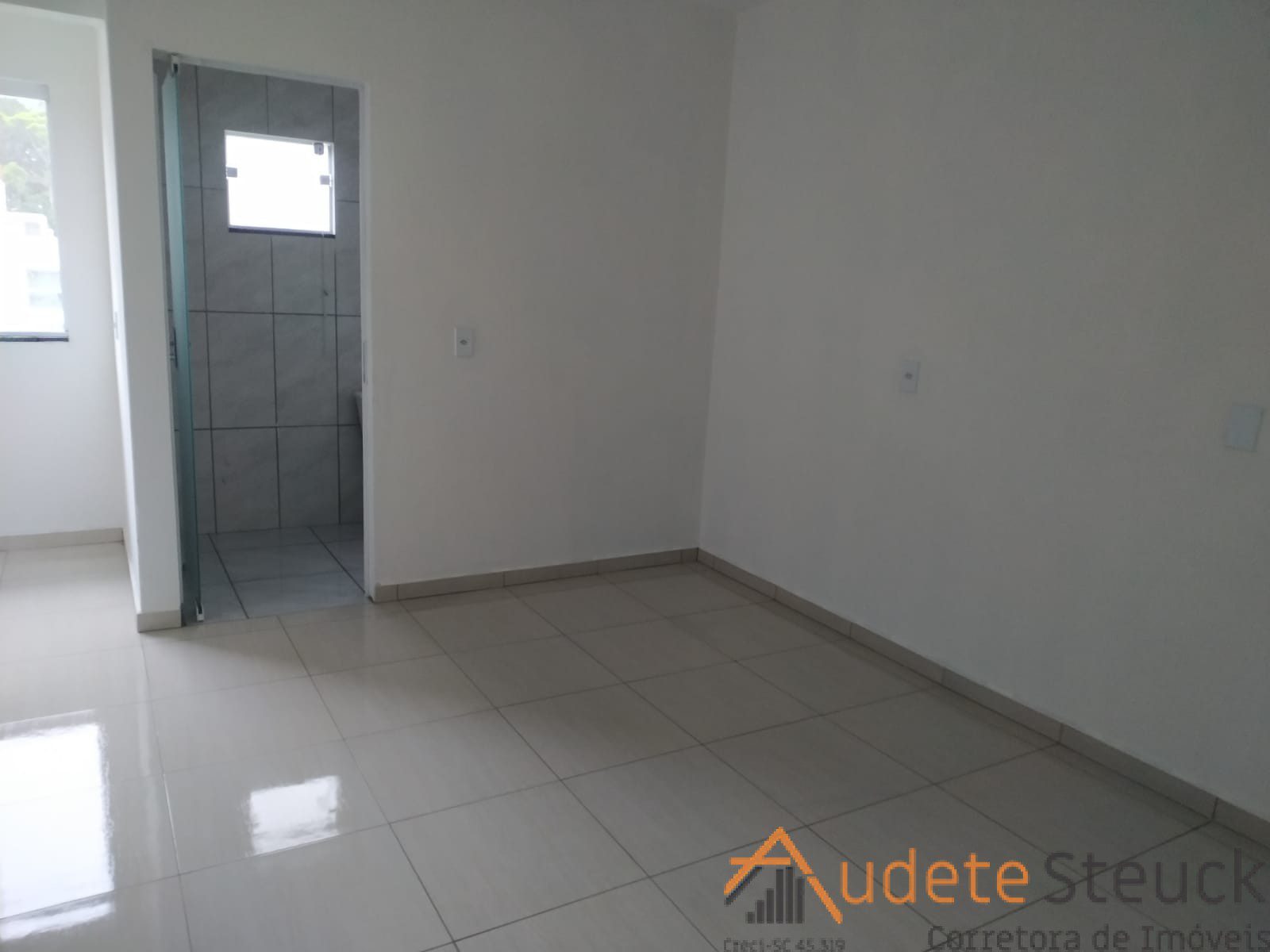 dc8147bb-f9fd-40f4-9620-e9b22796f5ca