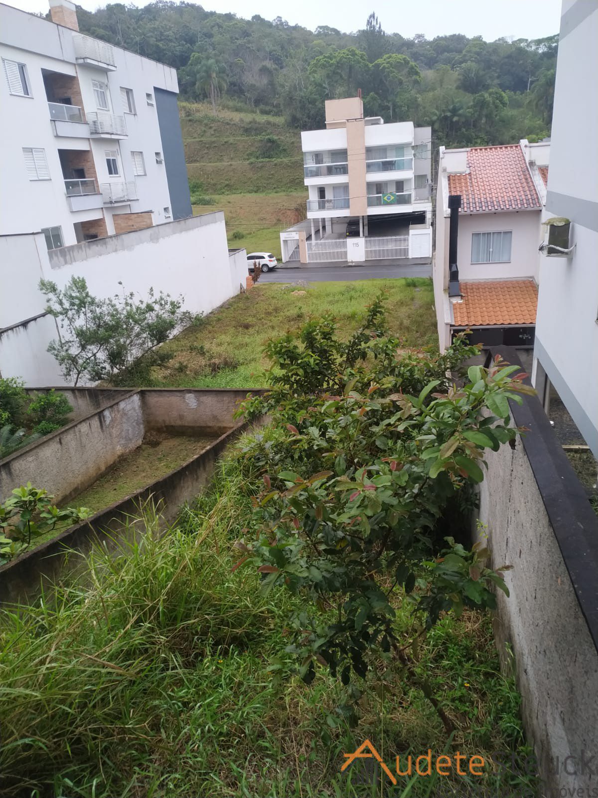 e2272121-e0ba-4f98-9360-fbbf41c86caa