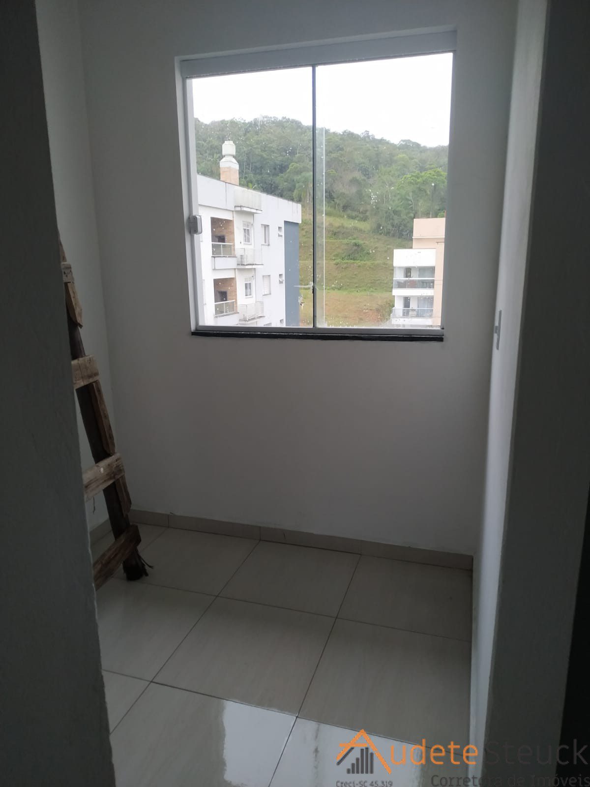 e6f83c98-d7cc-4cfb-9648-633a9574f7cb